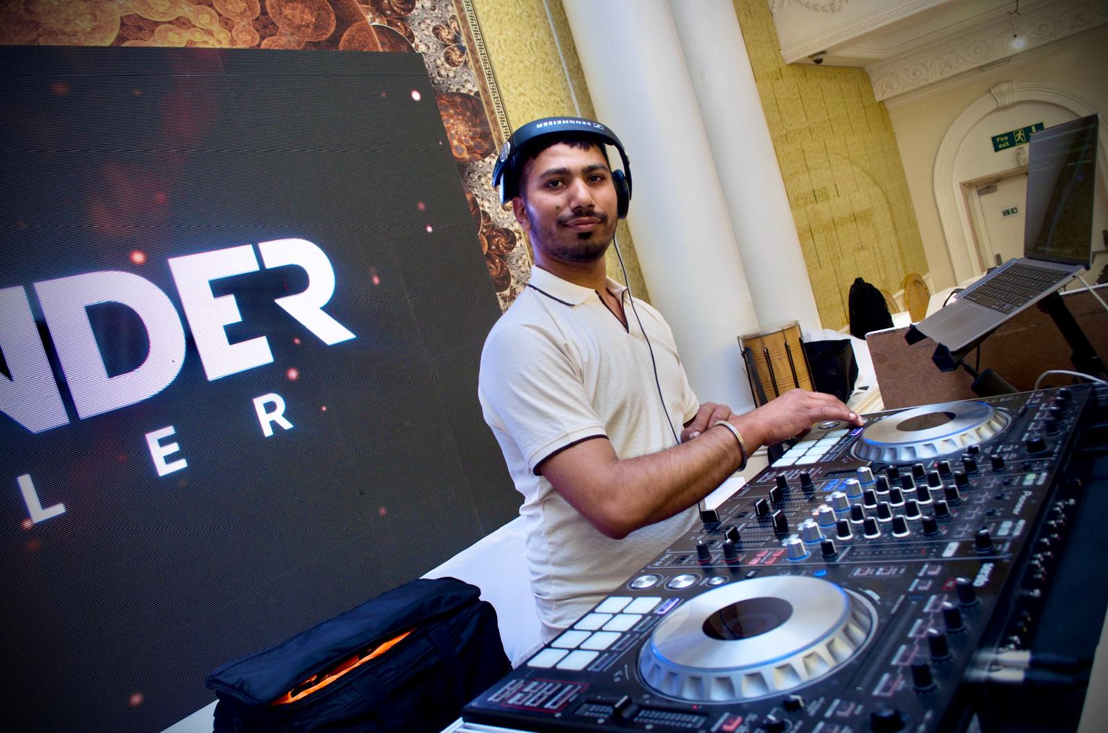 Professional Dj Services In London | Dj Inder Kaler